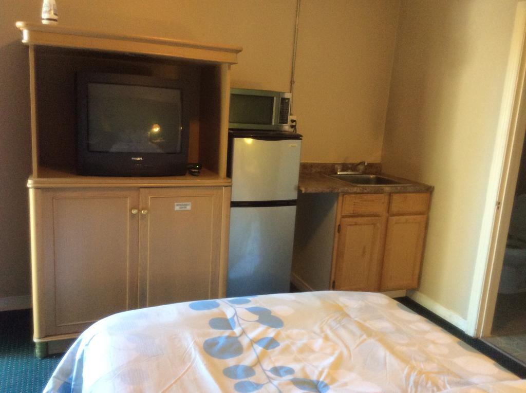 Palace Inn Motel Sarnia Luaran gambar
