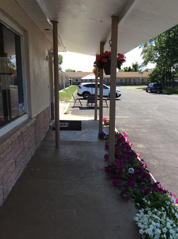 Palace Inn Motel Sarnia Luaran gambar